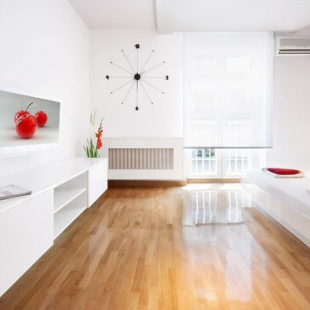 Downtown Belgrade Apartments - Cherry Екстериор снимка